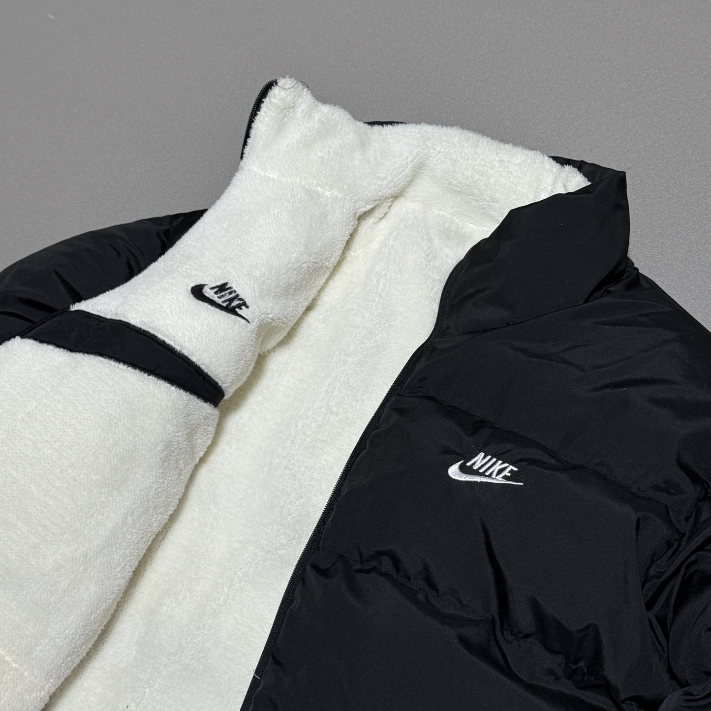 NIKE PUFFER JACKET DOUBLE FACE BLACK
