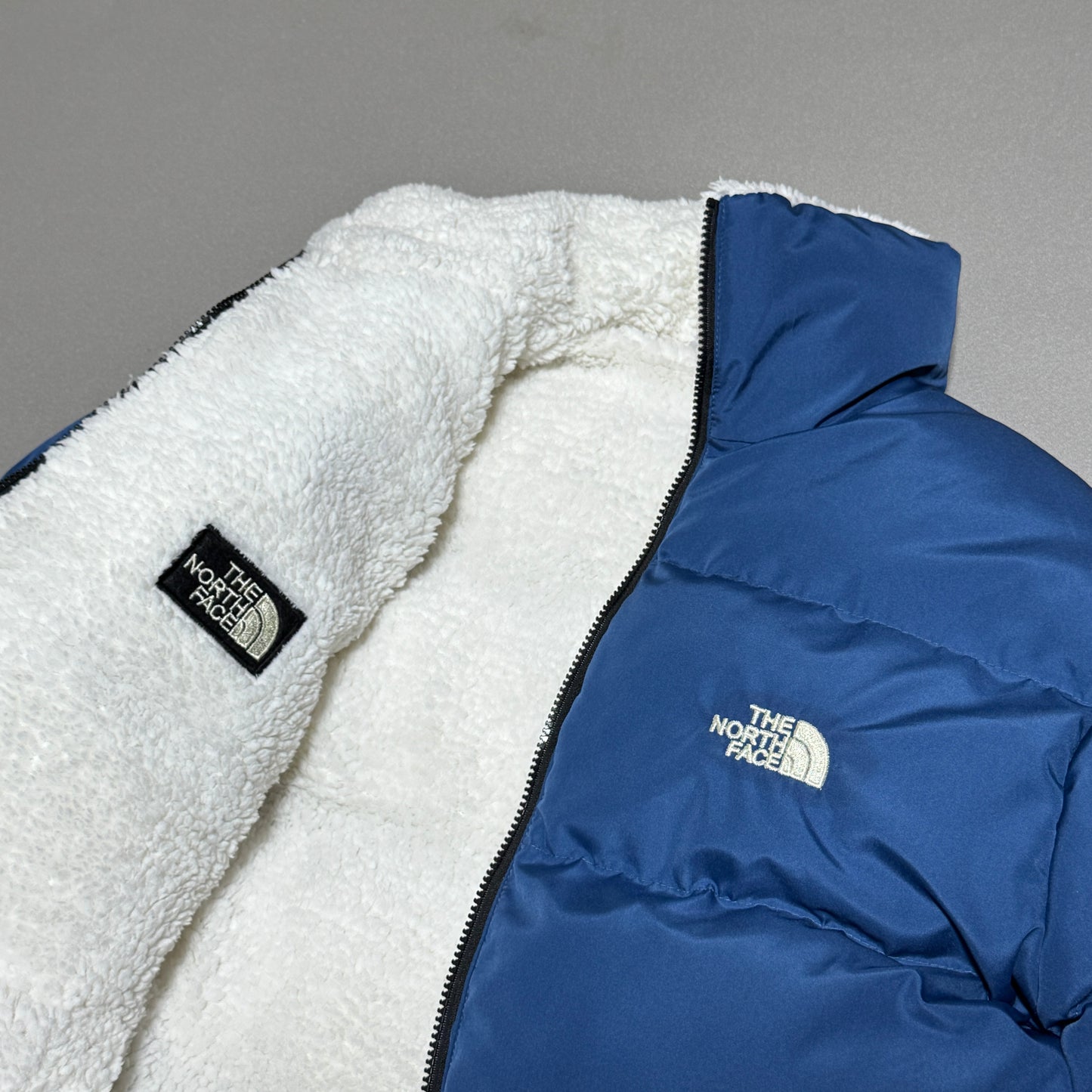 THE NORTH FACE PUFFER JACKET DOUBLE FACE BLUE