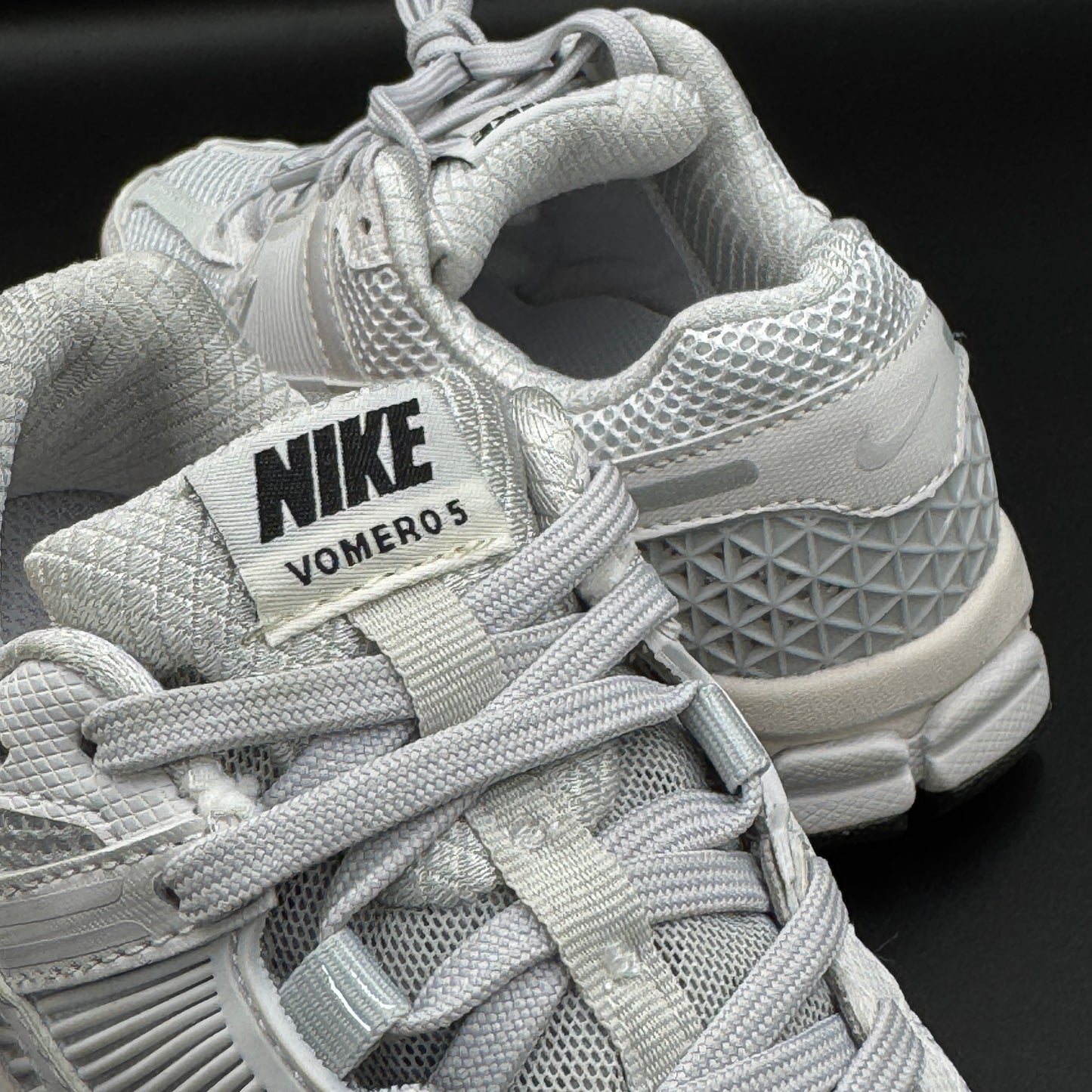 VOMERO 5 WHITE