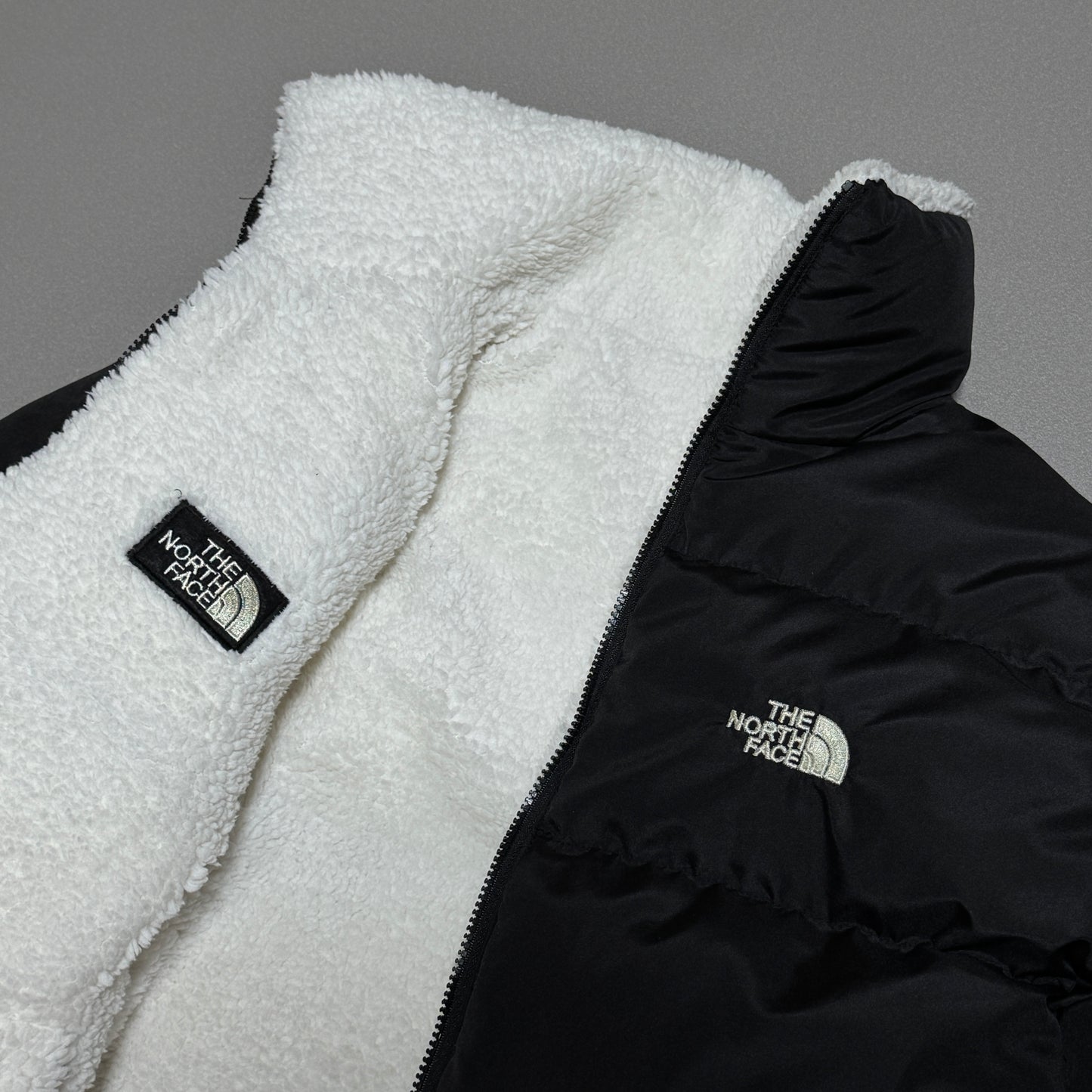 THE NORTH FACE PUFFER JACKET DOUBLE FACE BLACK