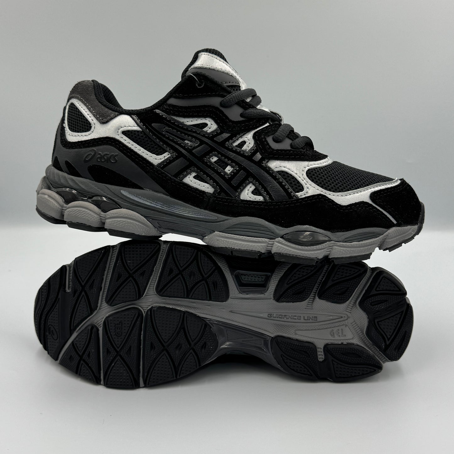 ASICS NYC BLACK