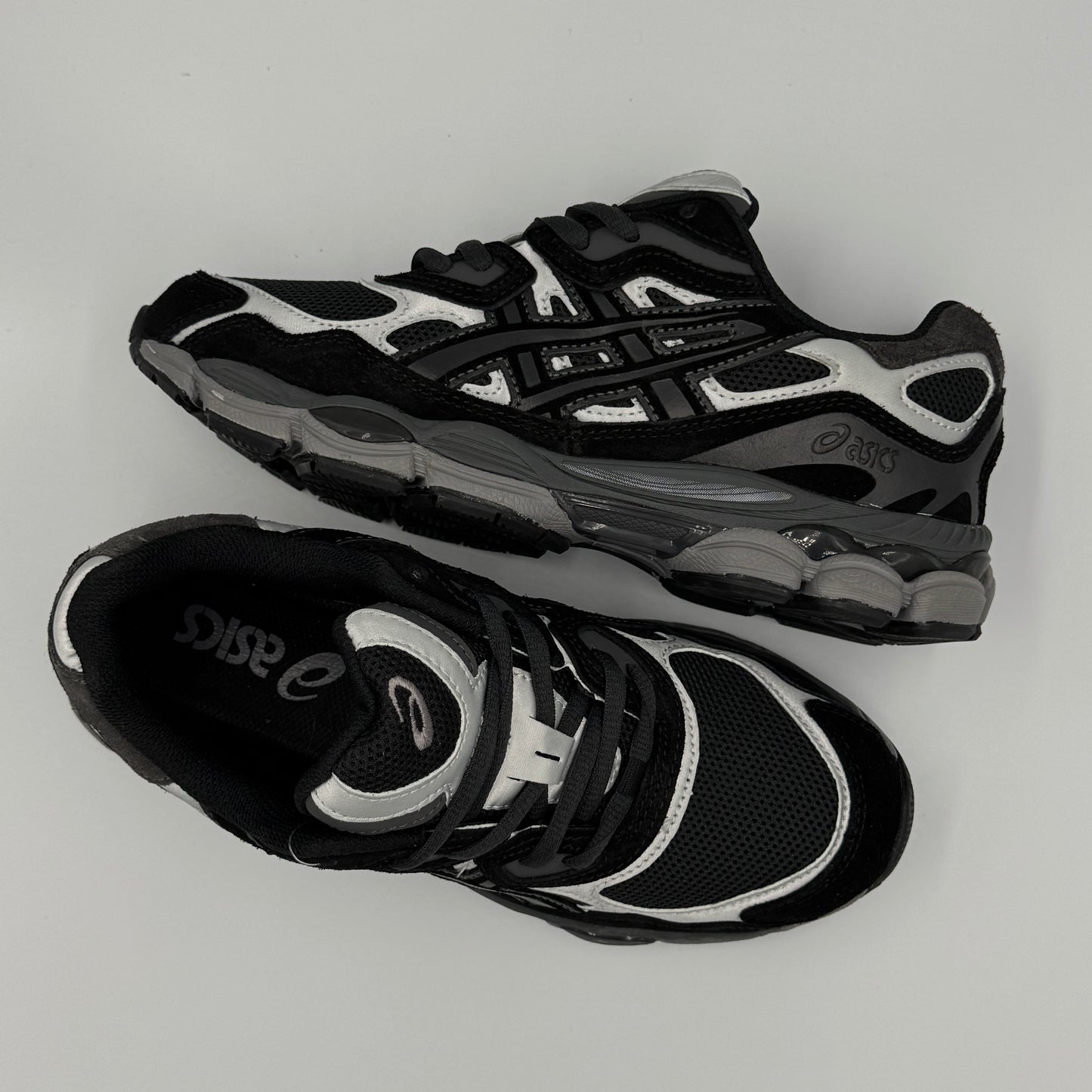 ASICS NYC BLACK