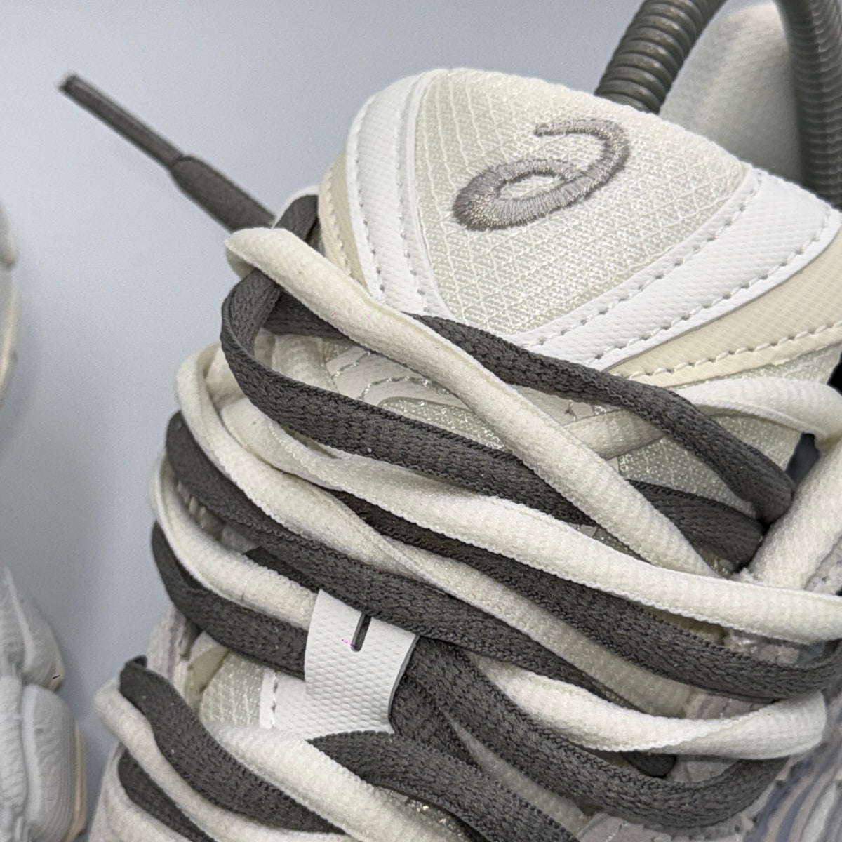 ASICS GEL NYC WHITE LIGHT GREY DOUBLE LACES