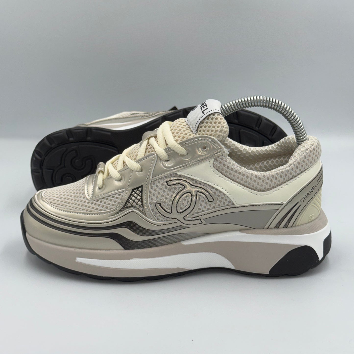 CHANEL CC RUNNERS GOLD