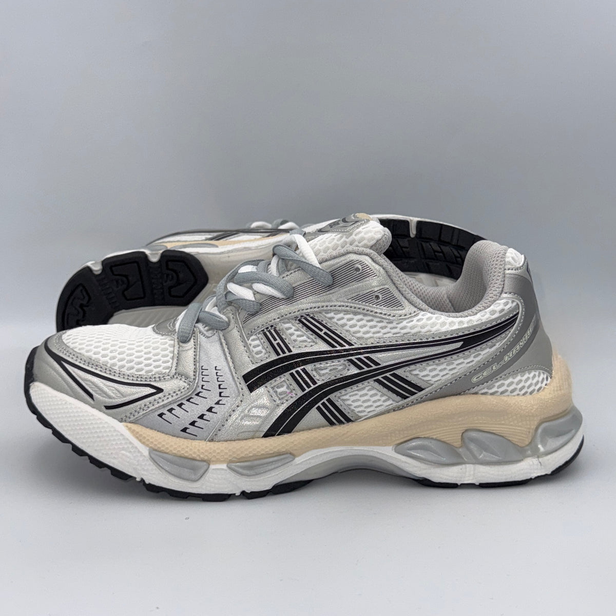 ASICS GEL KAYANO 14 WHITE / GRAPHITE GREY DOUBLE LACES