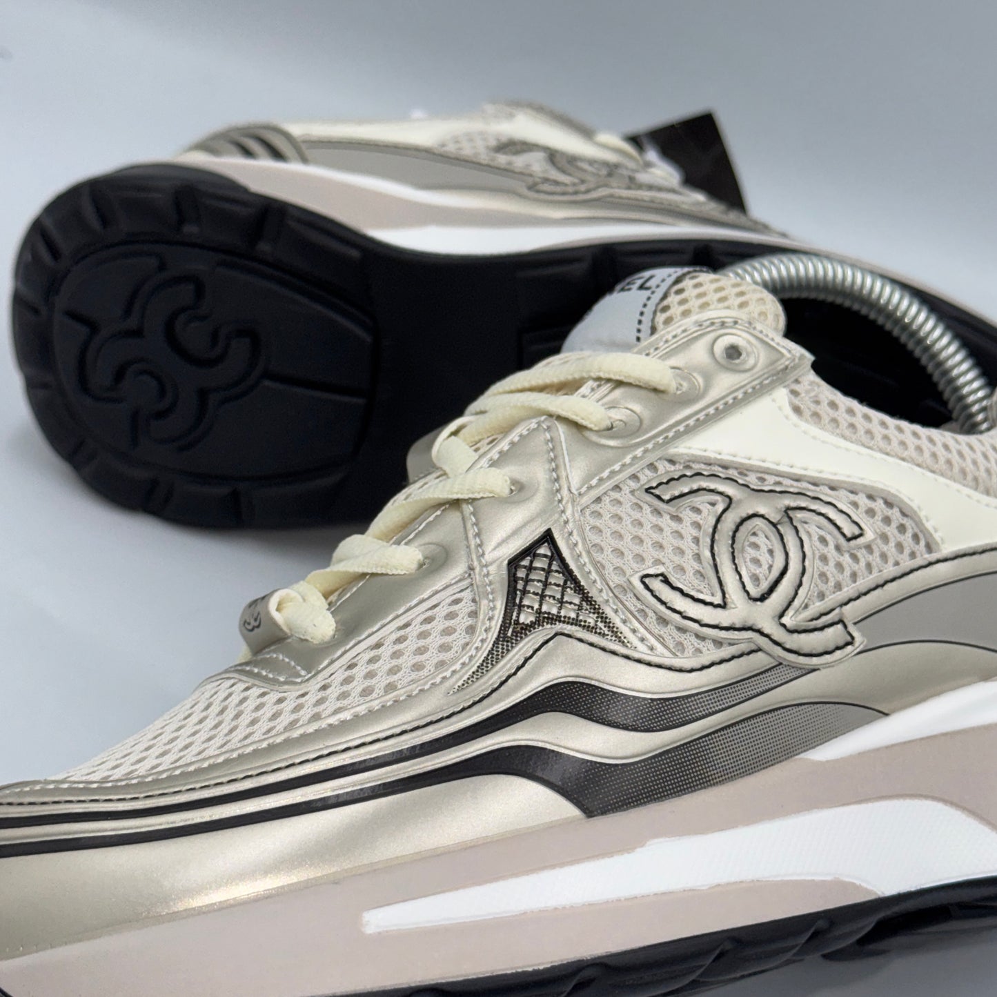 CHANEL CC RUNNERS GOLD