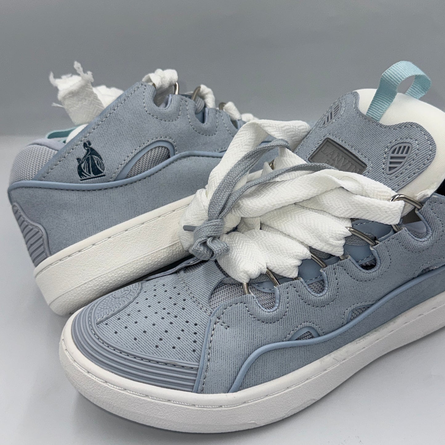LANVIN CURB SNEAKERS BLUE