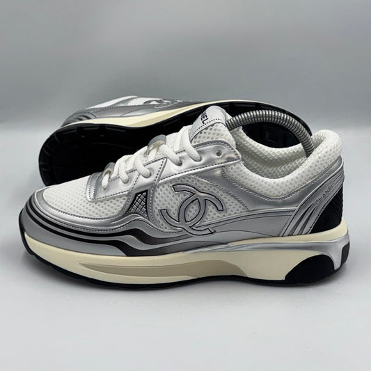 CHANEL CC RUNNERS GRAY SILVER