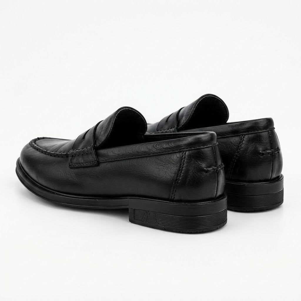 CLASSIC BLACK LOAFERS