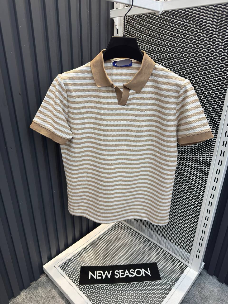 POLO RAYÉ PUL GAR OLD MONEY STYLE ( BEIGE SABLE )