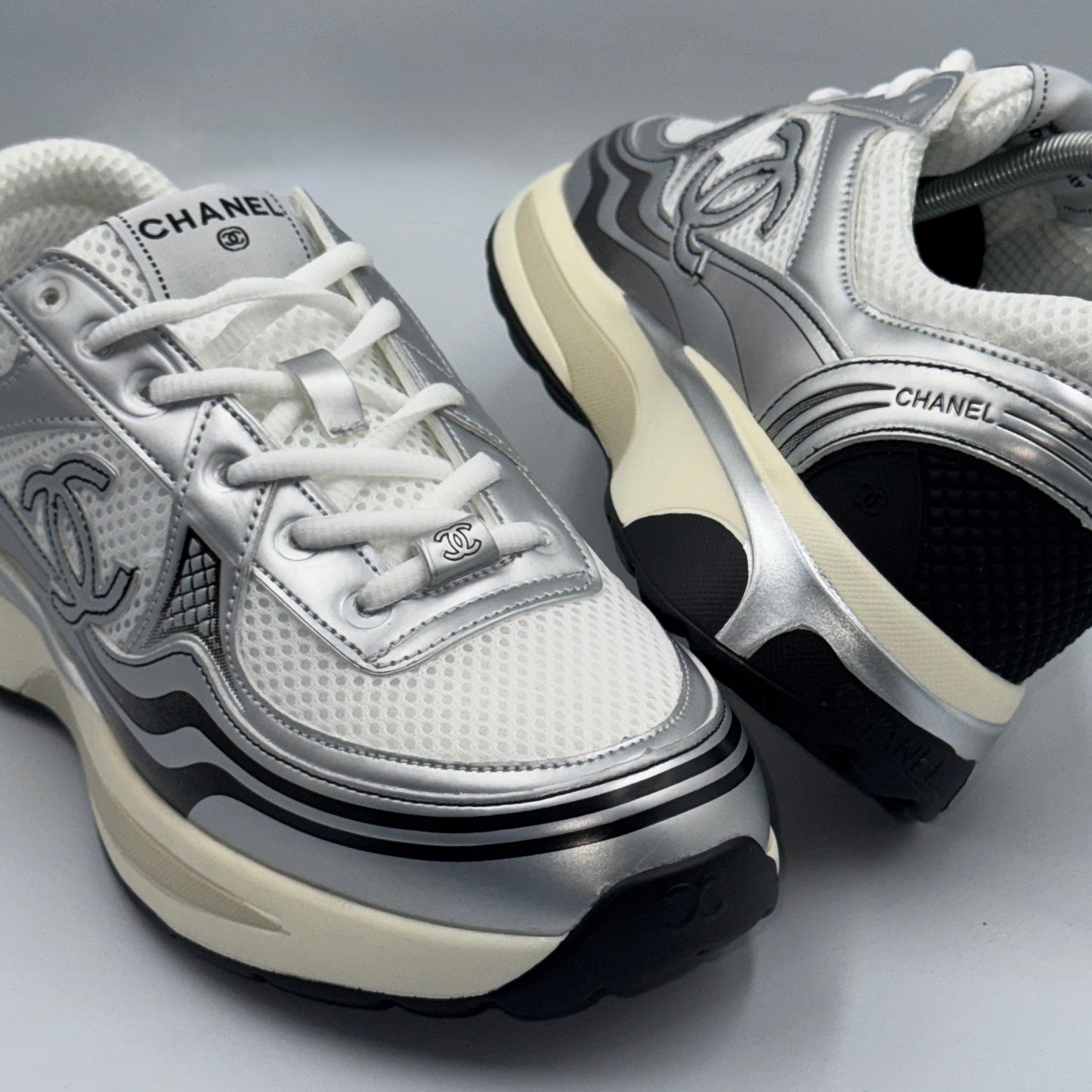 CHANEL CC RUNNERS GRAY SILVER