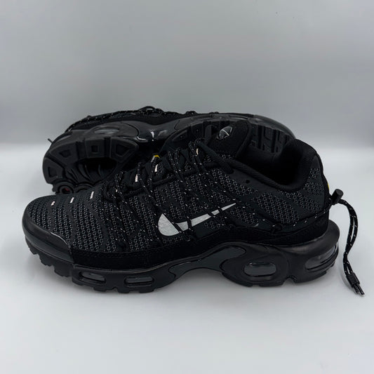 TN AIR UTILITY BLACK ( SUPER GOOD )