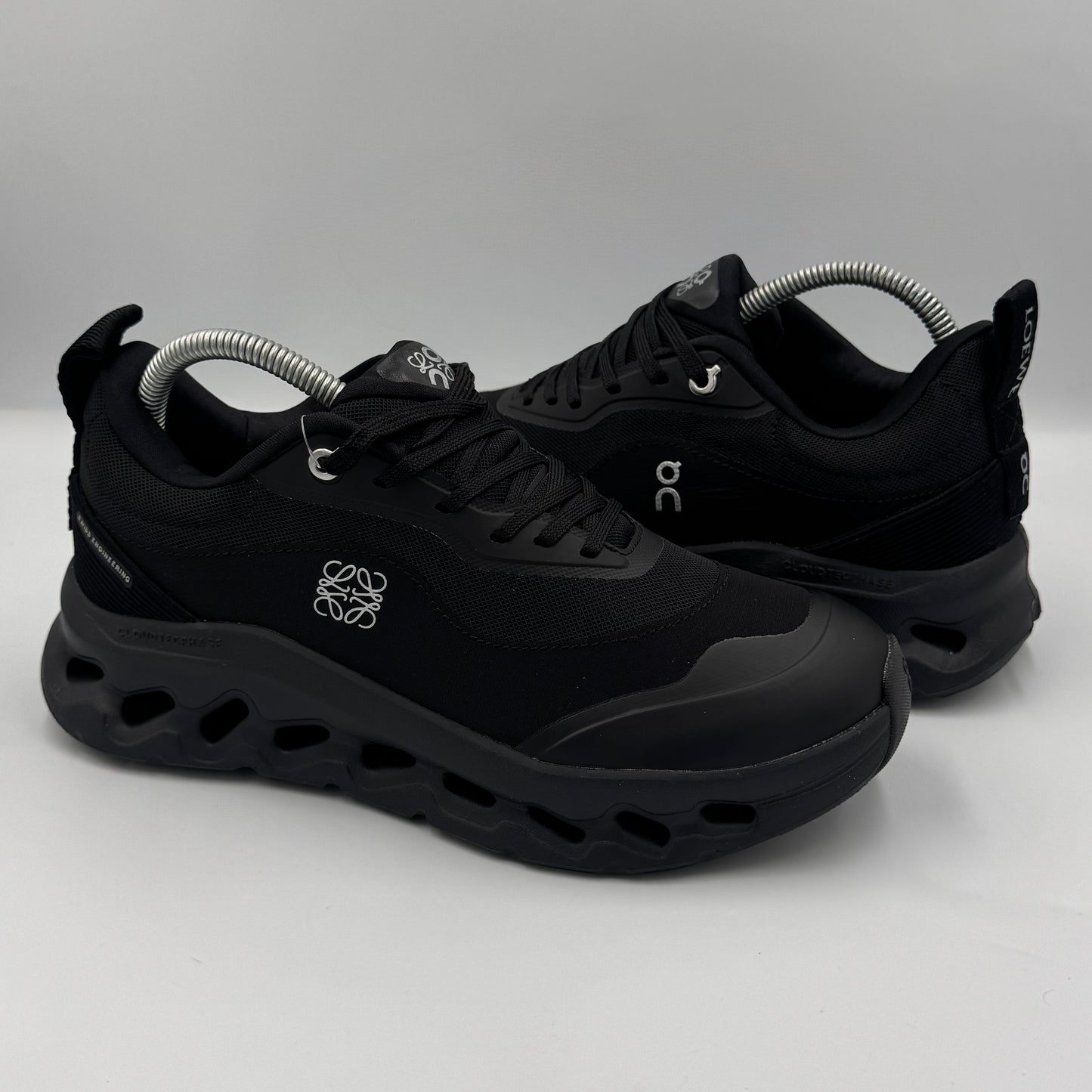 ON X LOEWE CLOUDTILT BLACK