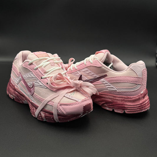 NIKE INITIATOR PINK