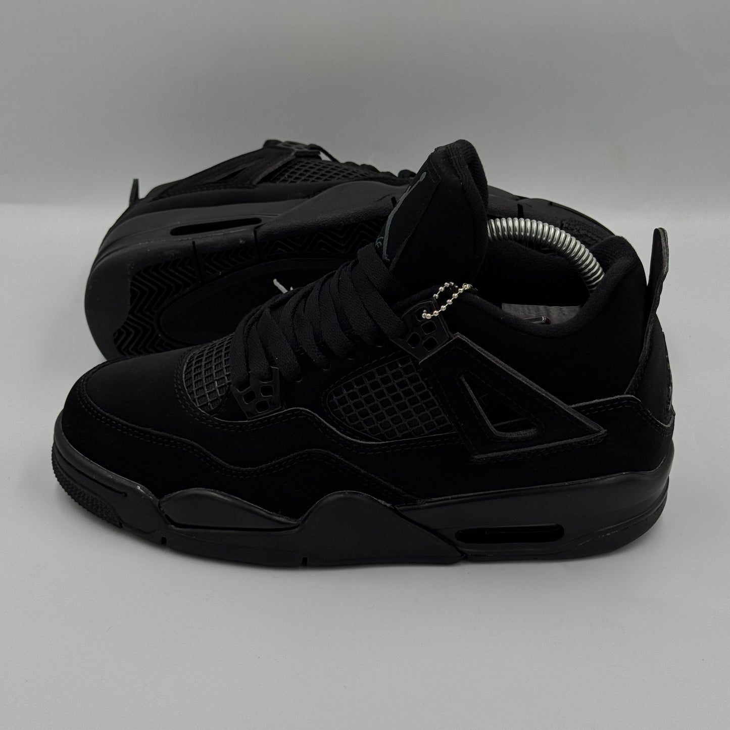 AIR JORDAN 4 BLACK CAT 🐈‍⬛