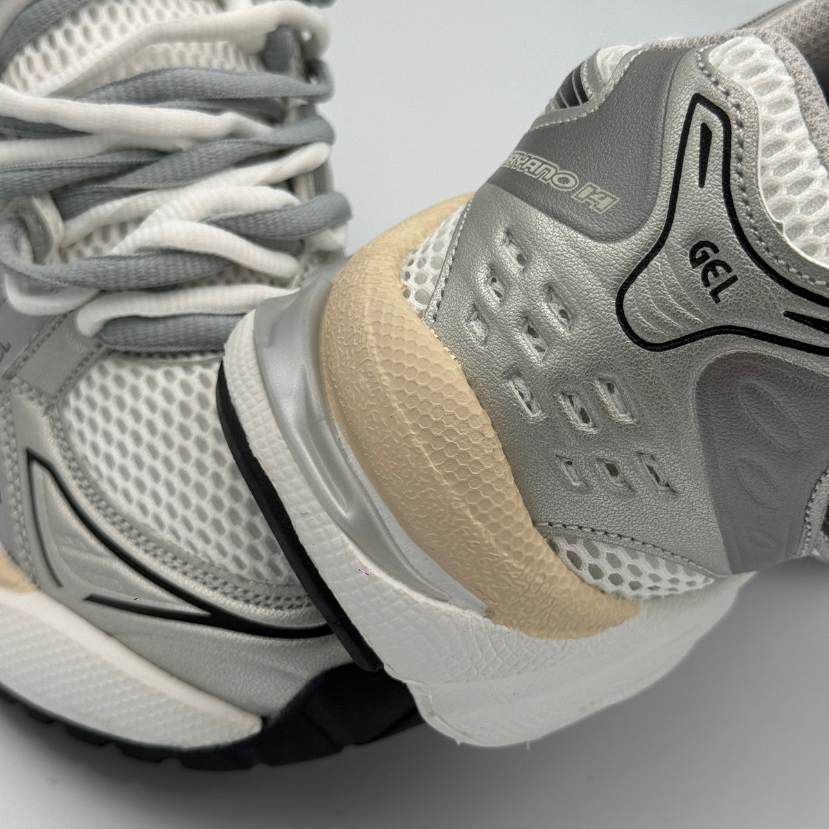 ASICS GEL KAYANO 14 WHITE / GRAPHITE GREY DOUBLE LACES