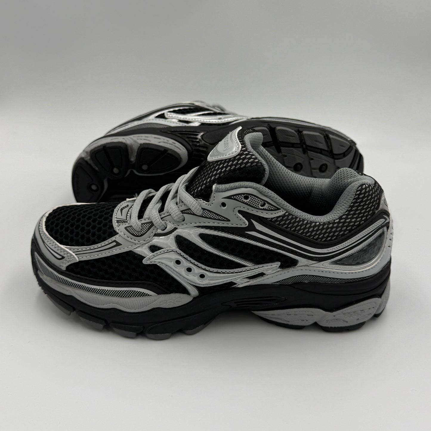 SAUCONY OMNI 9 BLACK SILVER GREY