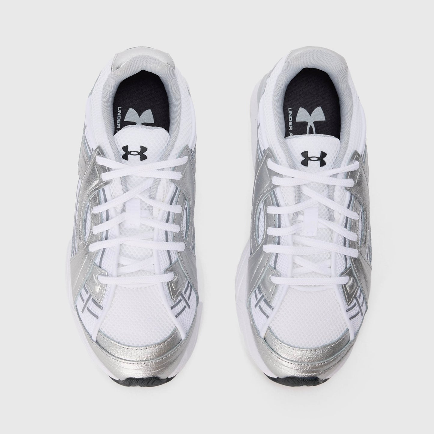 UNDER ARMOUR UA SOLA SILVER GREY