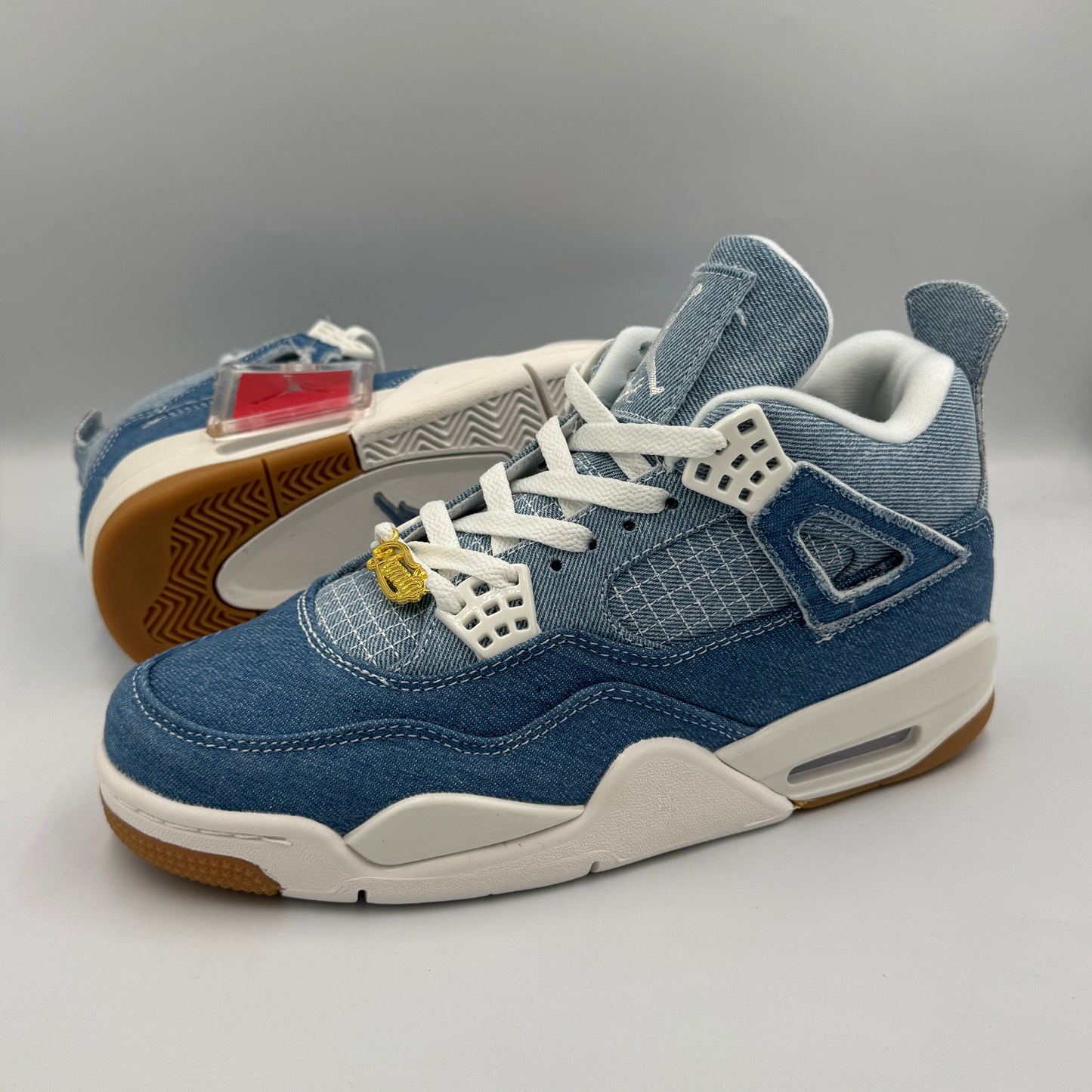 AIR JORDAN 4 RETRO DENIM WORN BLUE