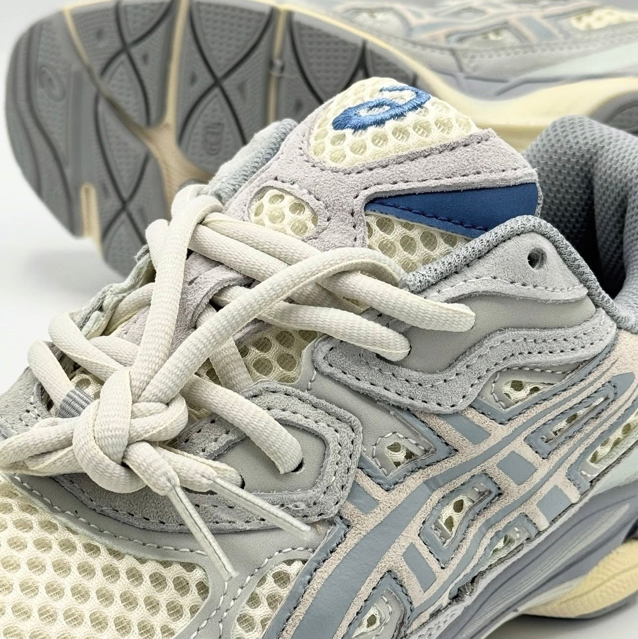 ASICS GEL NYC IVORY MID GREY