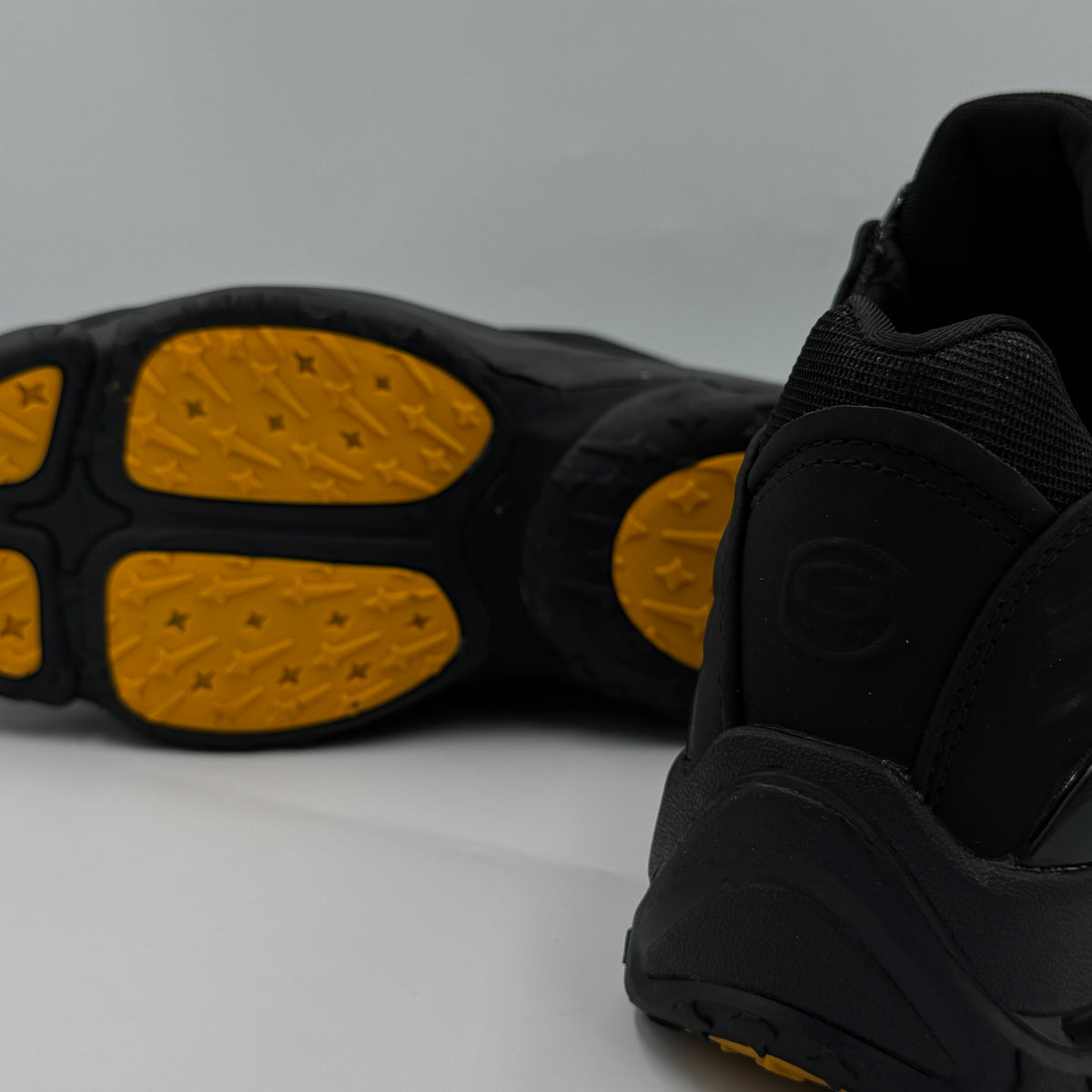 NOCTA HOT STEP 2 TRIPLE BLACK